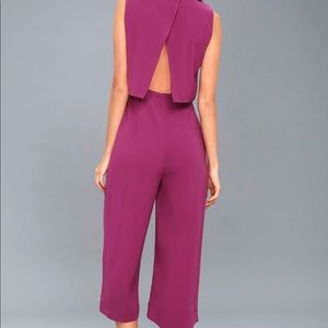 GLAM-BITION MAGENTA BACKLESS MIDI JUMPSUIT
LULUS